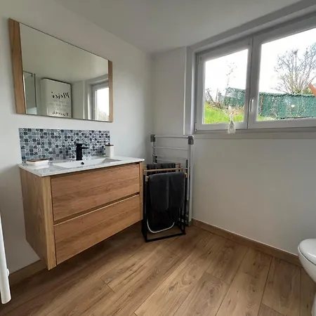 منزل ريفي Le Du Bonheur